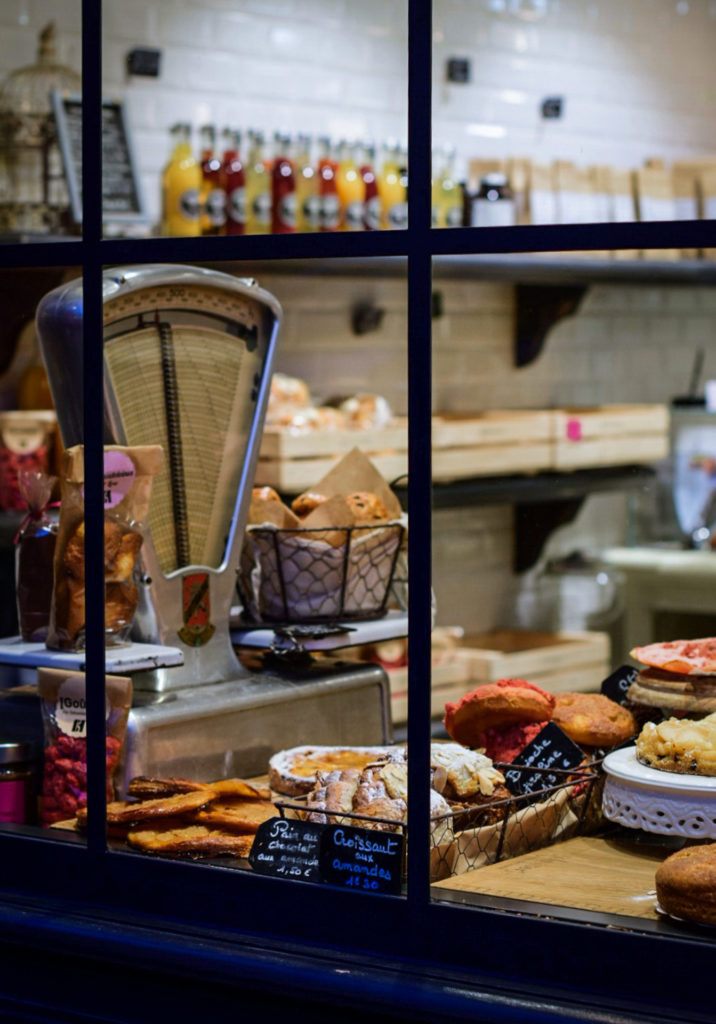 Bakery Window Photographic Reports | Solène Roussel