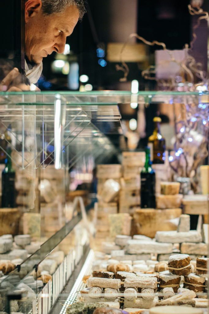 Cheesemonger | Photographic Reports | Solène Roussel
